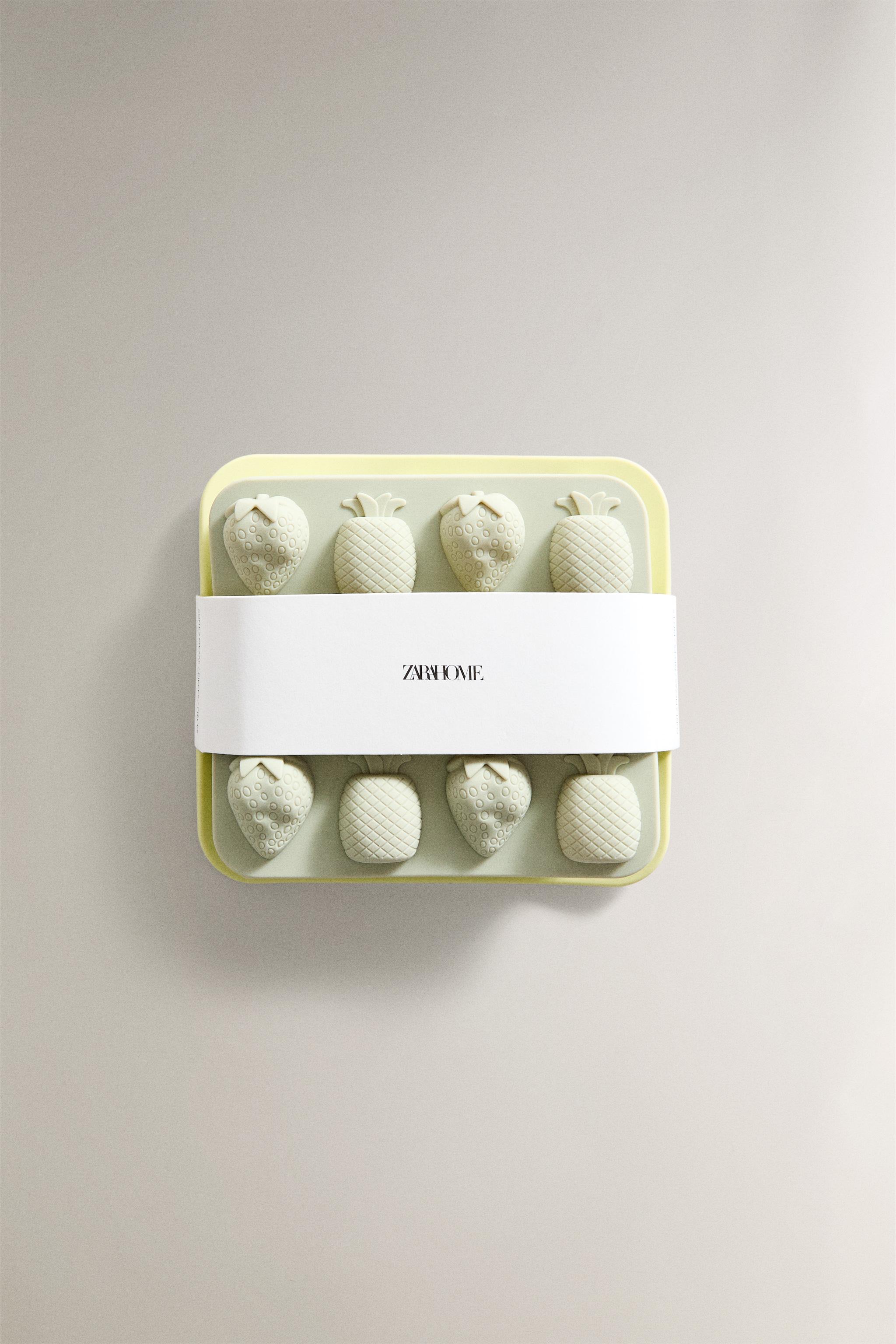 LOT BACS À GLAÇONS SILICONE FRUITS (LOT DE 2)